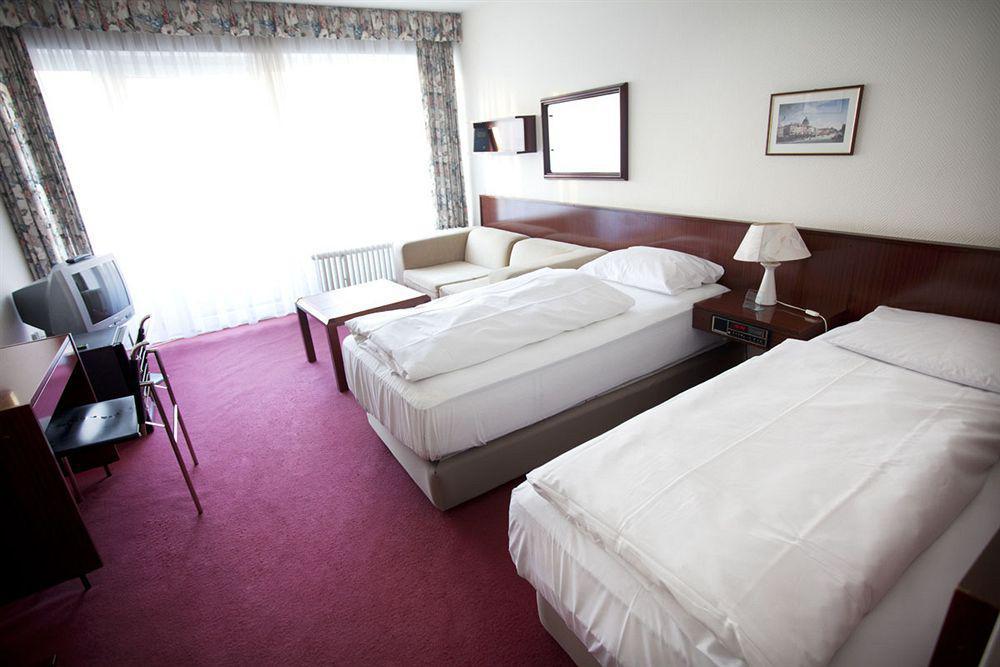 Quentin Berlin Hotel Am Kurfuerstendamm Ngoại thất bức ảnh